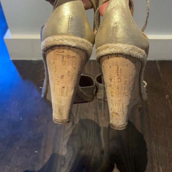 Sparkly Aquazzura gold glitter wedges sz41 (10) - Picture 7 of 9